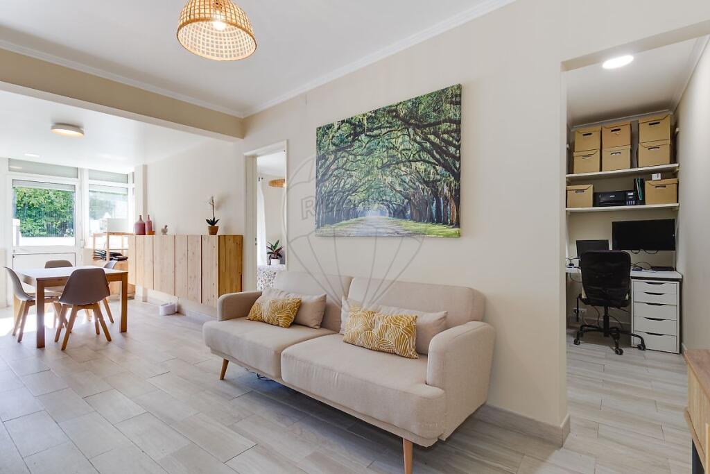Main image of property: Lisbon, Lisbon