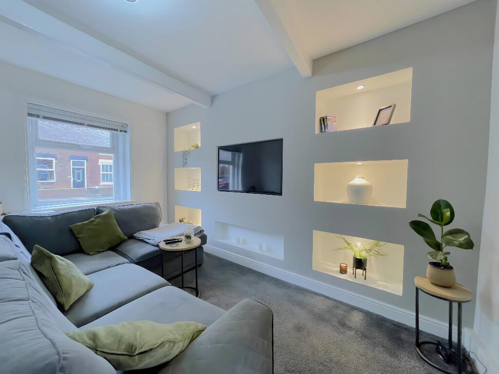 Main image of property: Stockport Road, Gee Cross