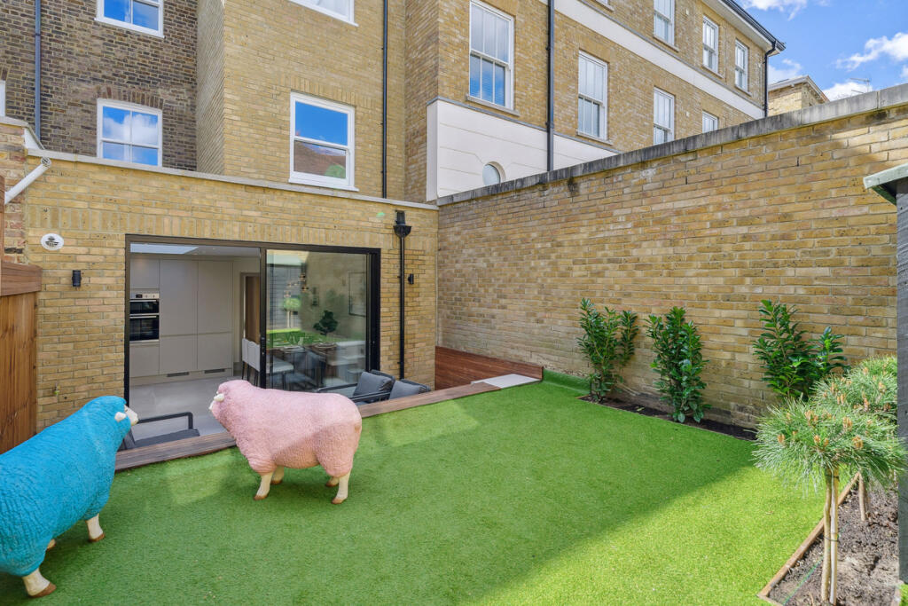 Property photo 9