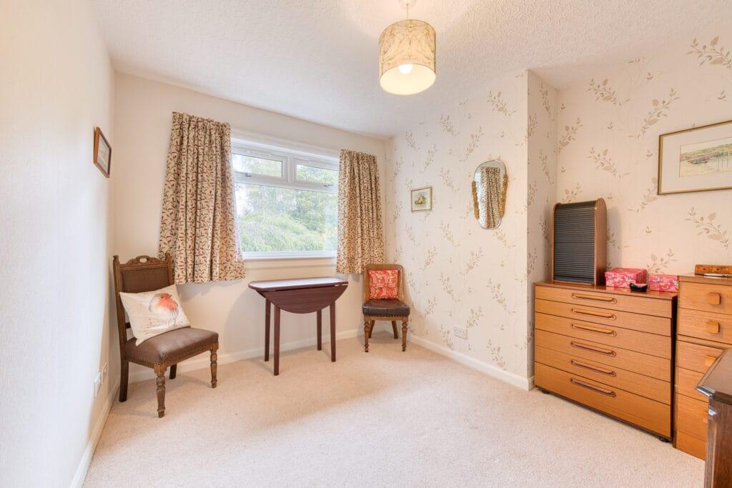 House in Dundee - More