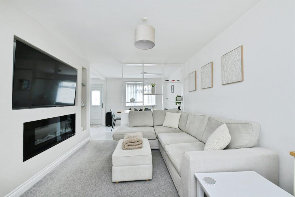 House in Plymouth - View 2