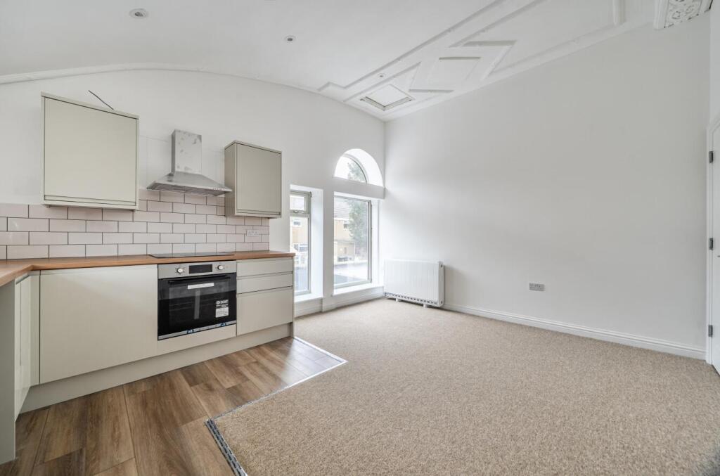 Apartment in Dorchester - View 4