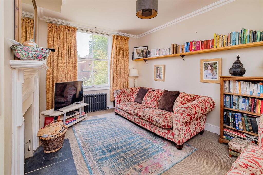 House in Shrewsbury, Shropshire - View 3