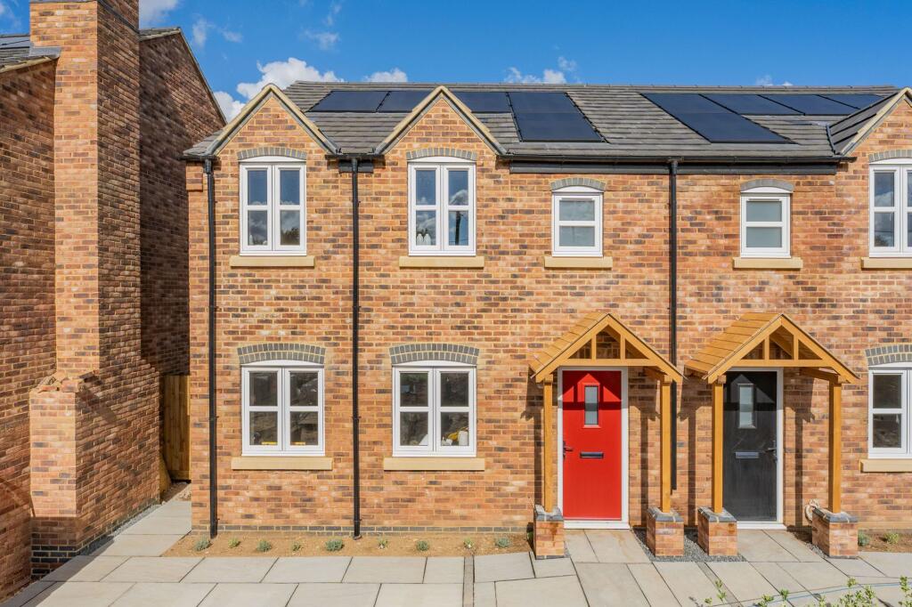 House in Northampton - View 4