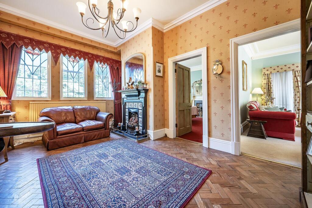 House in Solihull - View 5