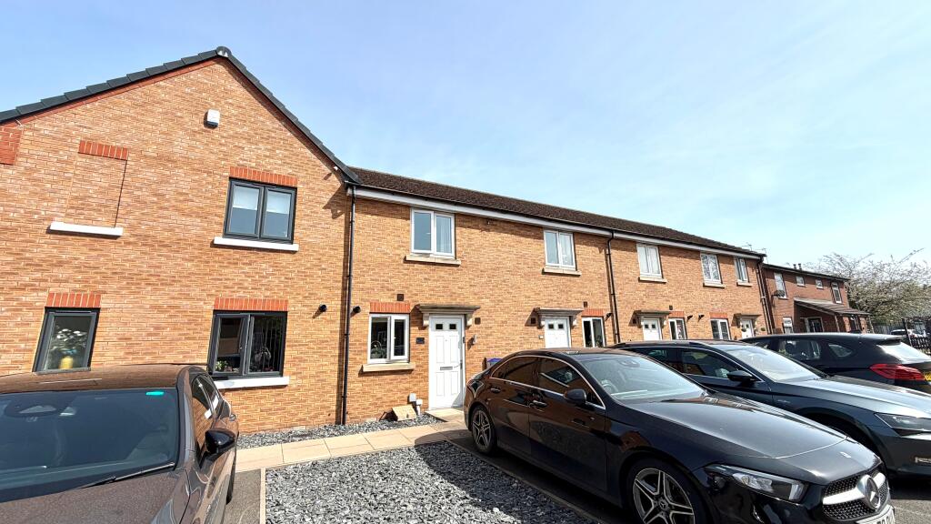 Main image of property: Pel Crescent, Oldbury, B68