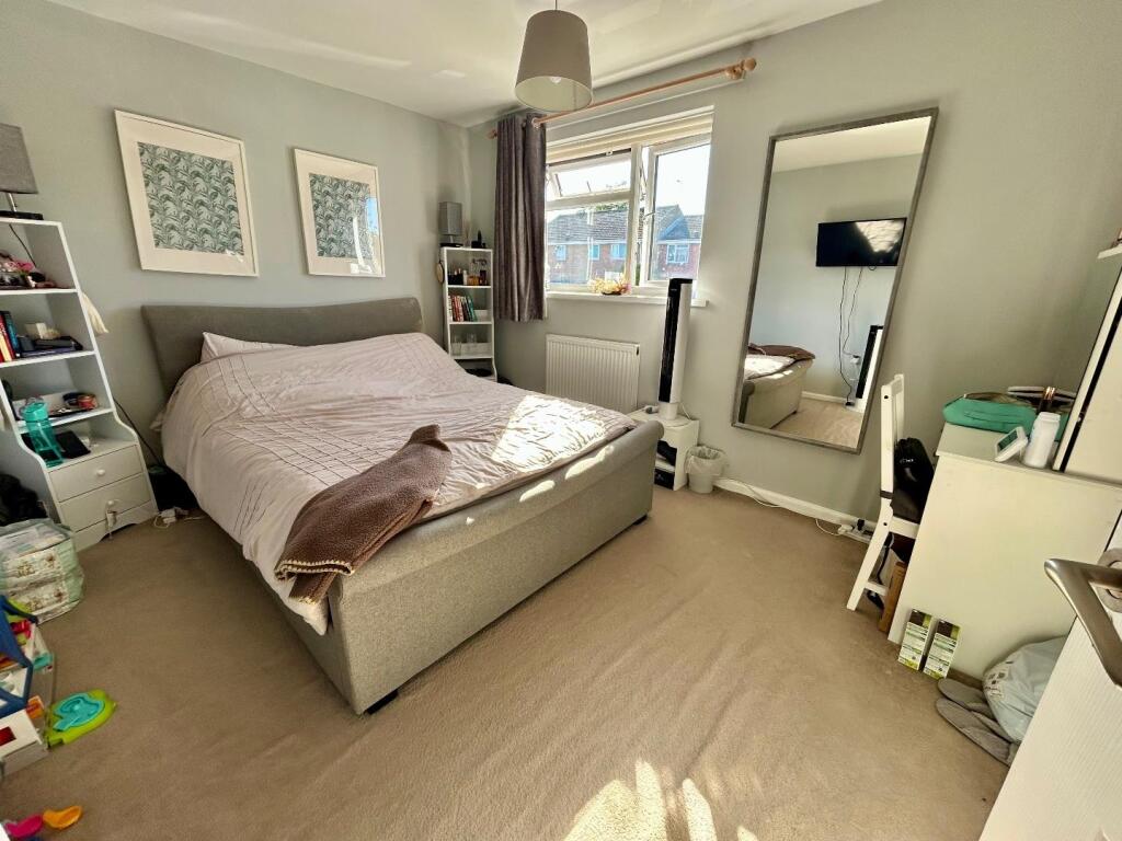 House in Swindon - View 5