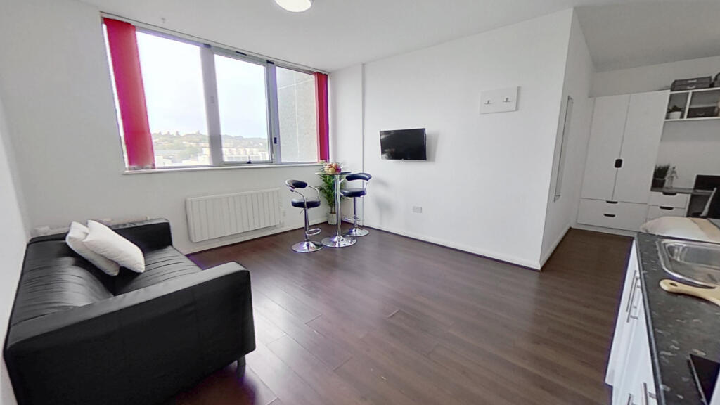 Main image of property: Flat 608, Victoria House,76 Milton Street, Nottingham, NG1 3RB