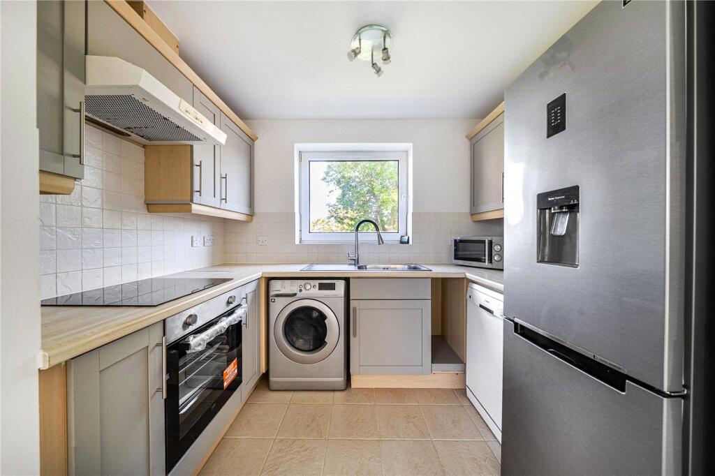 Apartment in Dartford, Heath Side, Joydens Wood - More