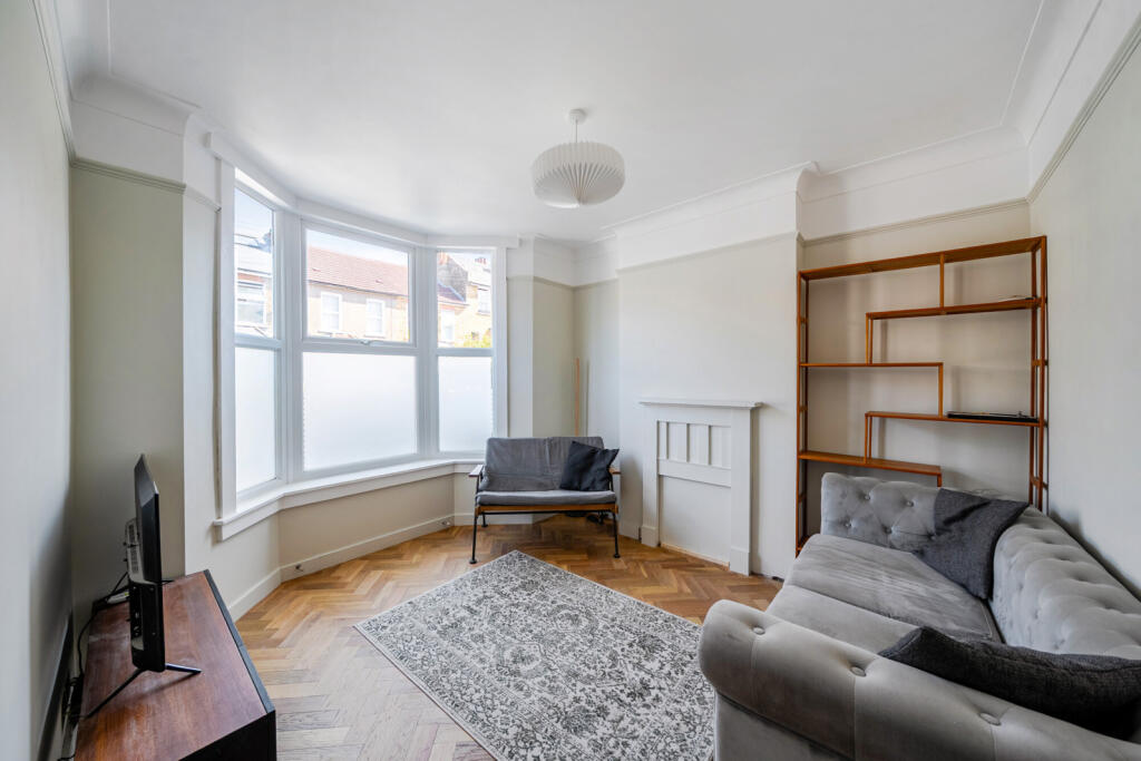 Waite Davies Road, Lee - View 3