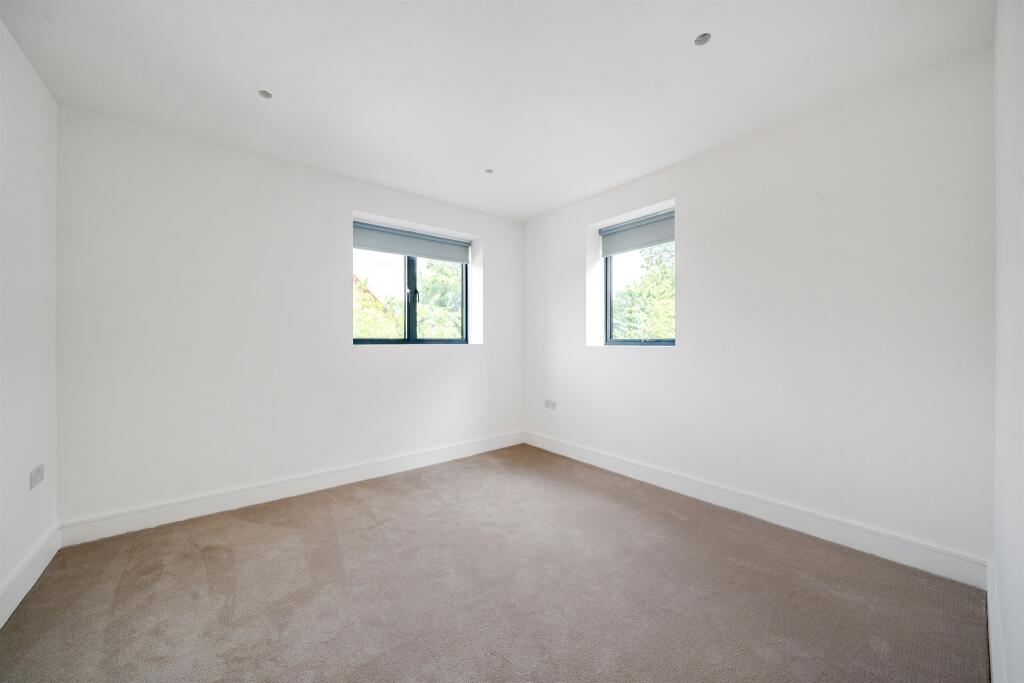 Additional image 14 of Wildwood Avenue, Bricket Wood, St. Albans