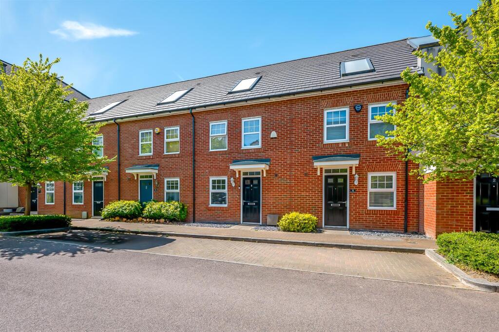 Main image of property: Erickson Gardens, Bromley