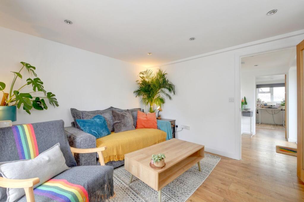 House in Wealden, Hailsham - View 5