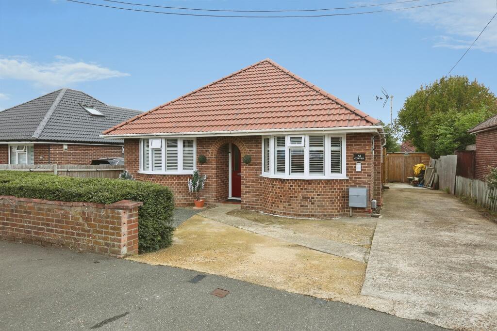 Main image of property: Cowper Road, Southampton