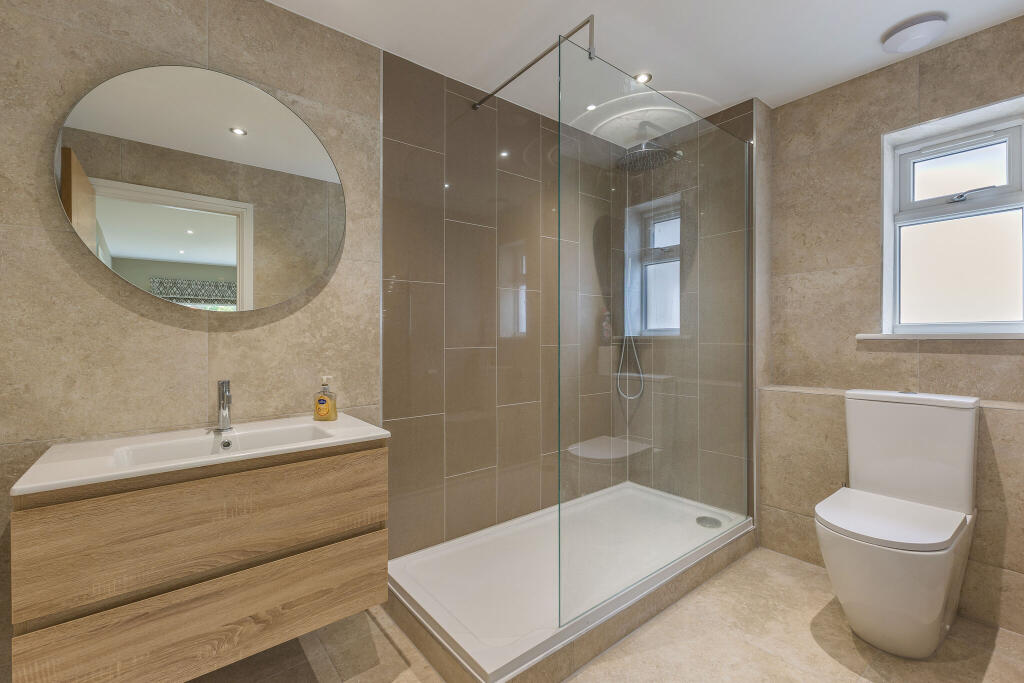 Additional image 13 of Blackmore Way, Wheathampstead, AL4