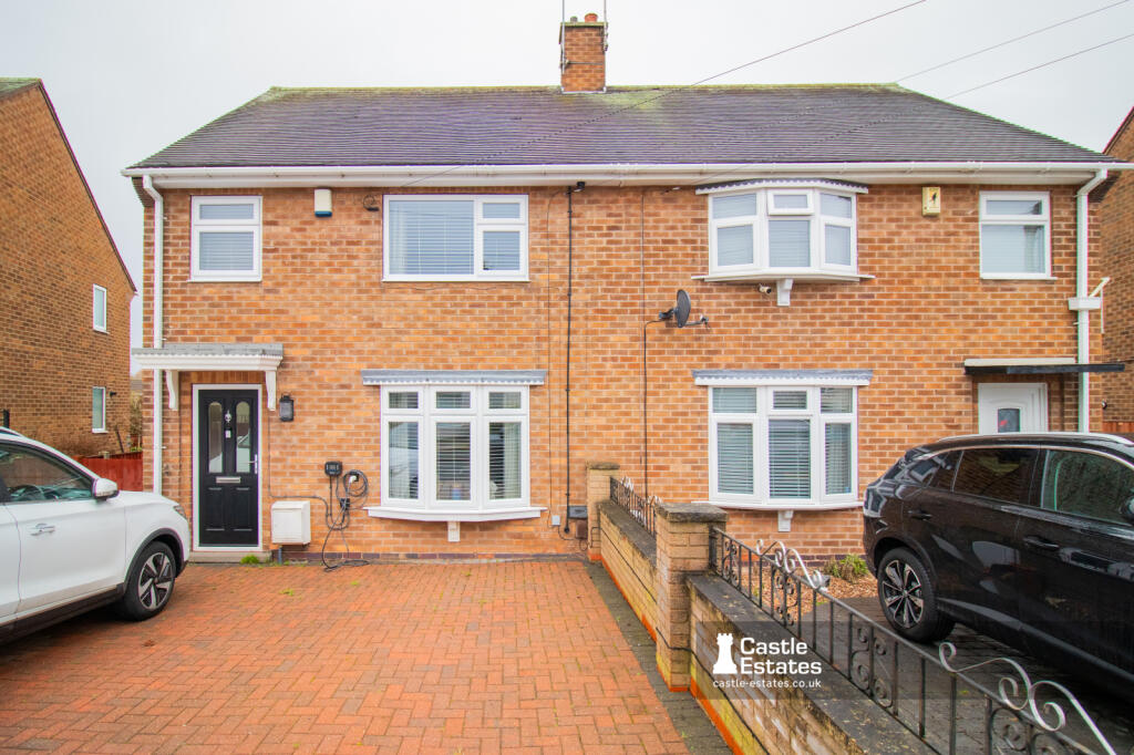 Main image of property: Bainton Grove, Nottingham, NG11 8LF