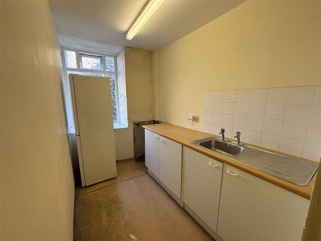 House in Haverfordwest, Albert Town - View 5
