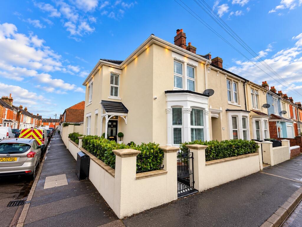 4-bed terraced on Queens Road, Gosport, £330,000
