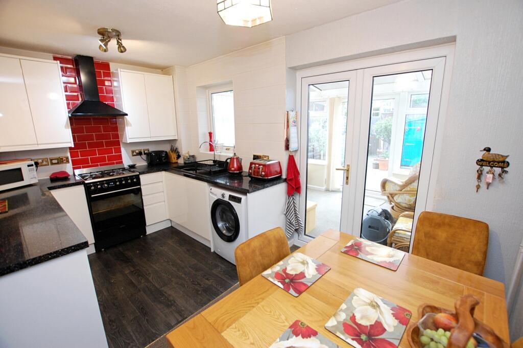 Pippin Court, Barrs Court, Bristol, BS30 photo 3