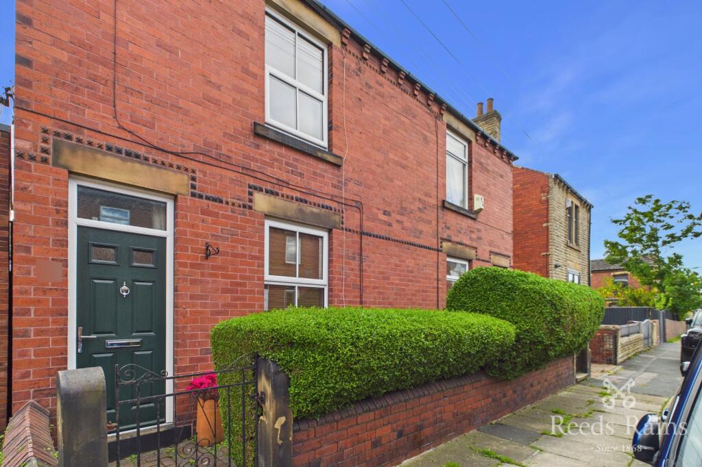Main image of property: Broomcroft Road, Ossett, West Yorkshire, WF5