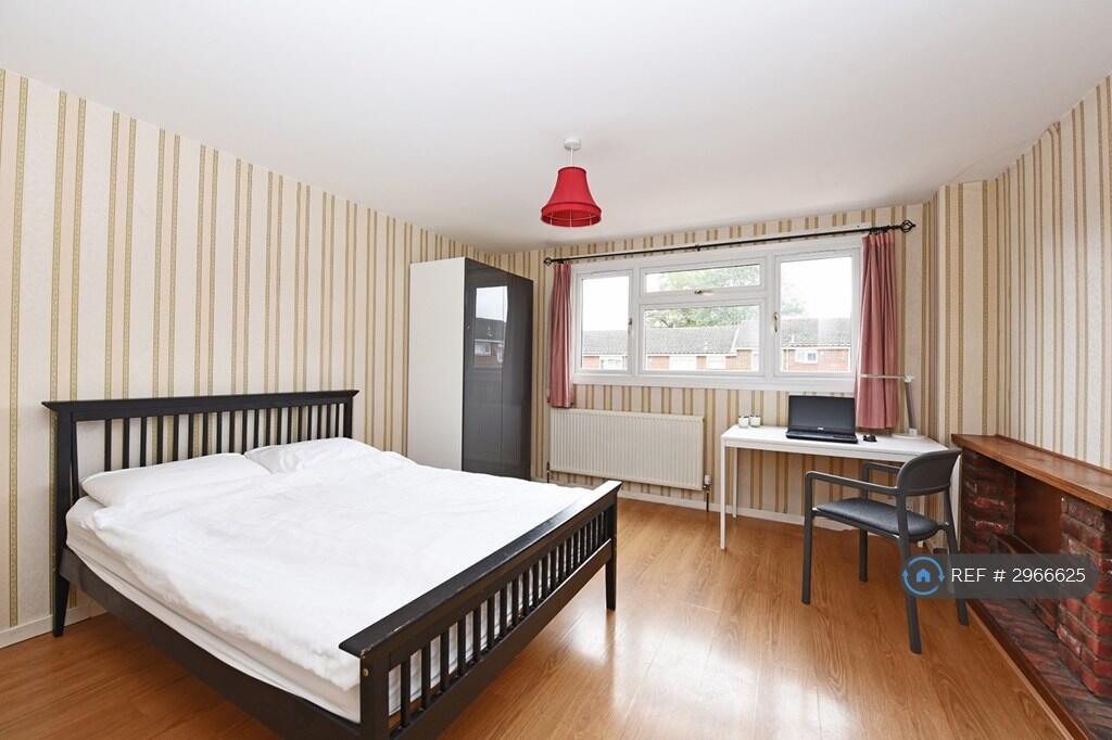 Main image of property: Cicely Road, London, SE15