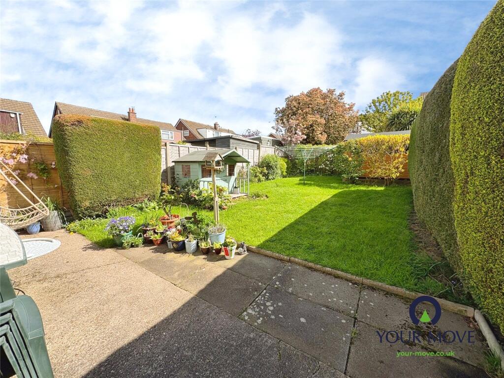 House in Nuneaton and Bedworth, Mount Pleasant - More