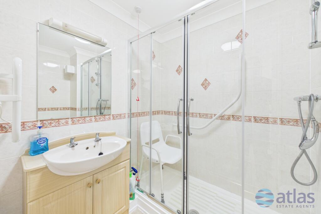 Apartment in Liverpool, Childwall - View 5