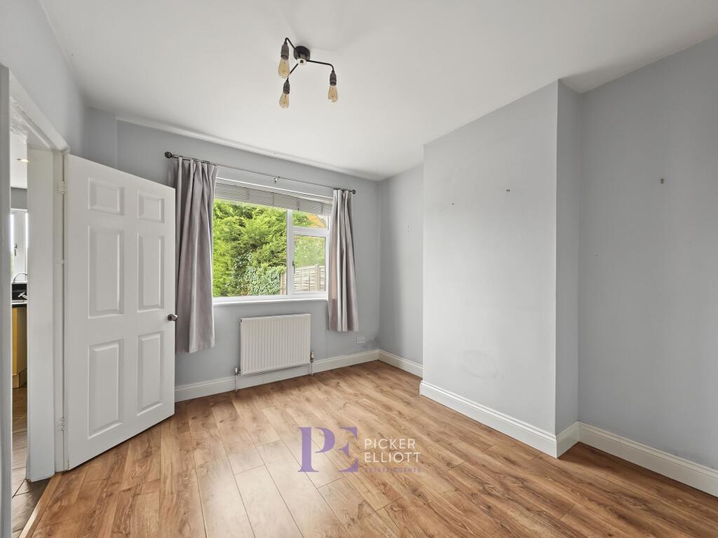 House in North Warwickshire, Chapel End, Hartshill - View 3