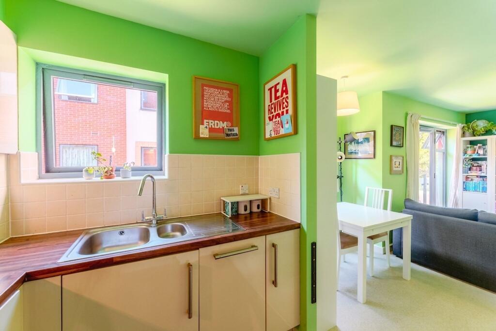 Apartment in Oxford - View 5