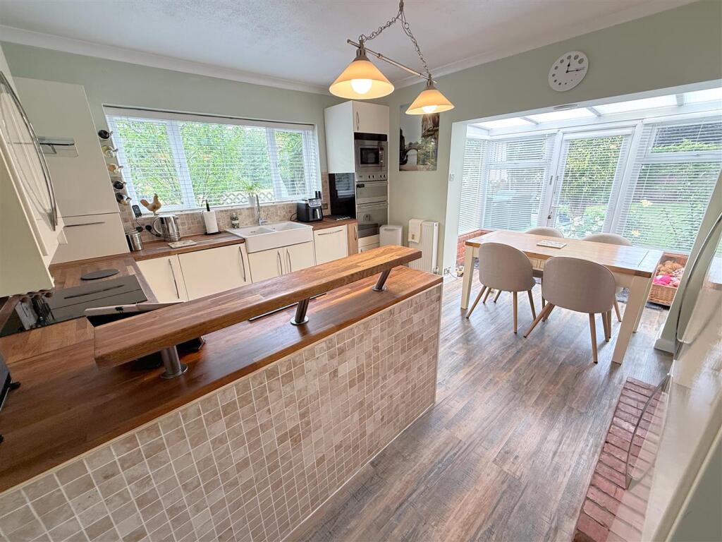 House in Melton, Bottesford - View 5