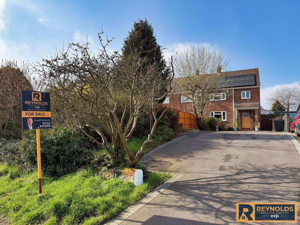 Main image of property: Castle Way, Leybourne, West Malling, ME19 5HF