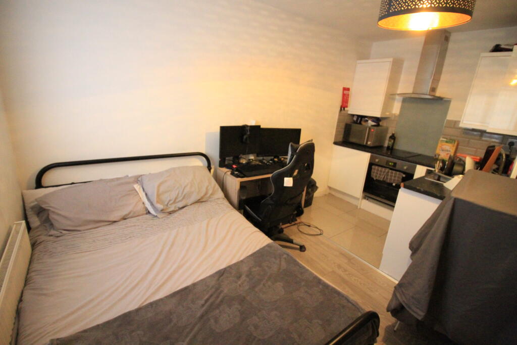 Main image of property: Coundon Road, Coventry