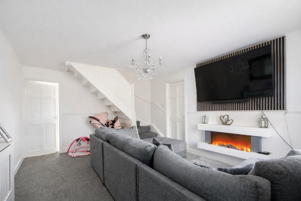 Tennyson Avenue, Middlesbrough, TS6 photo 2