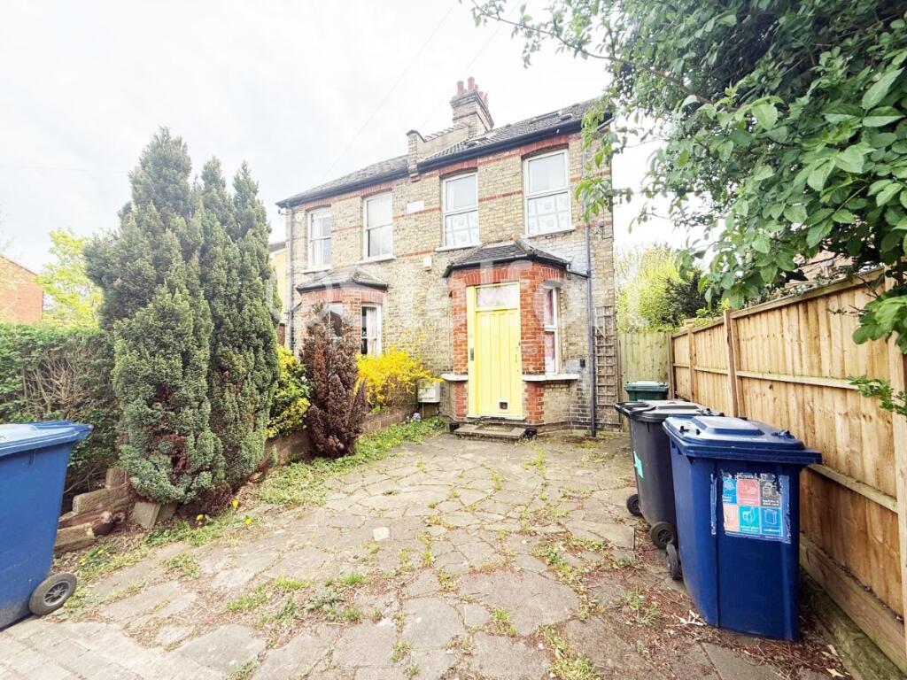 Main image of property: Hampden Road, London, N10