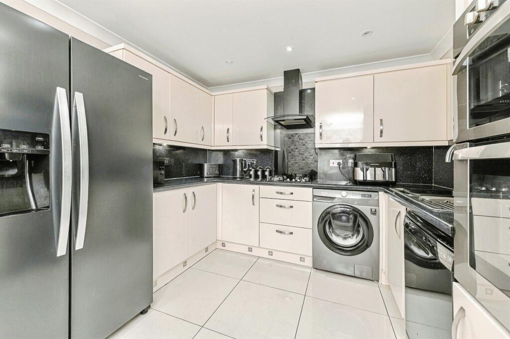 House in Kirklees, West Yorkshire - View 5