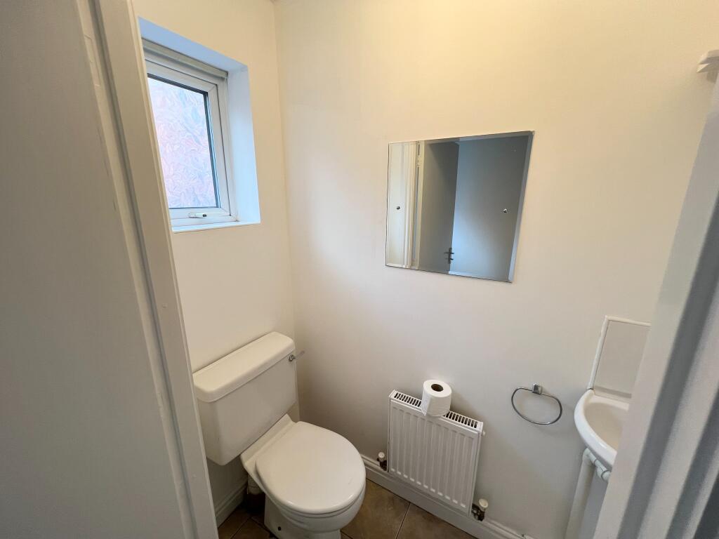 4 bedroom terraced house for rent