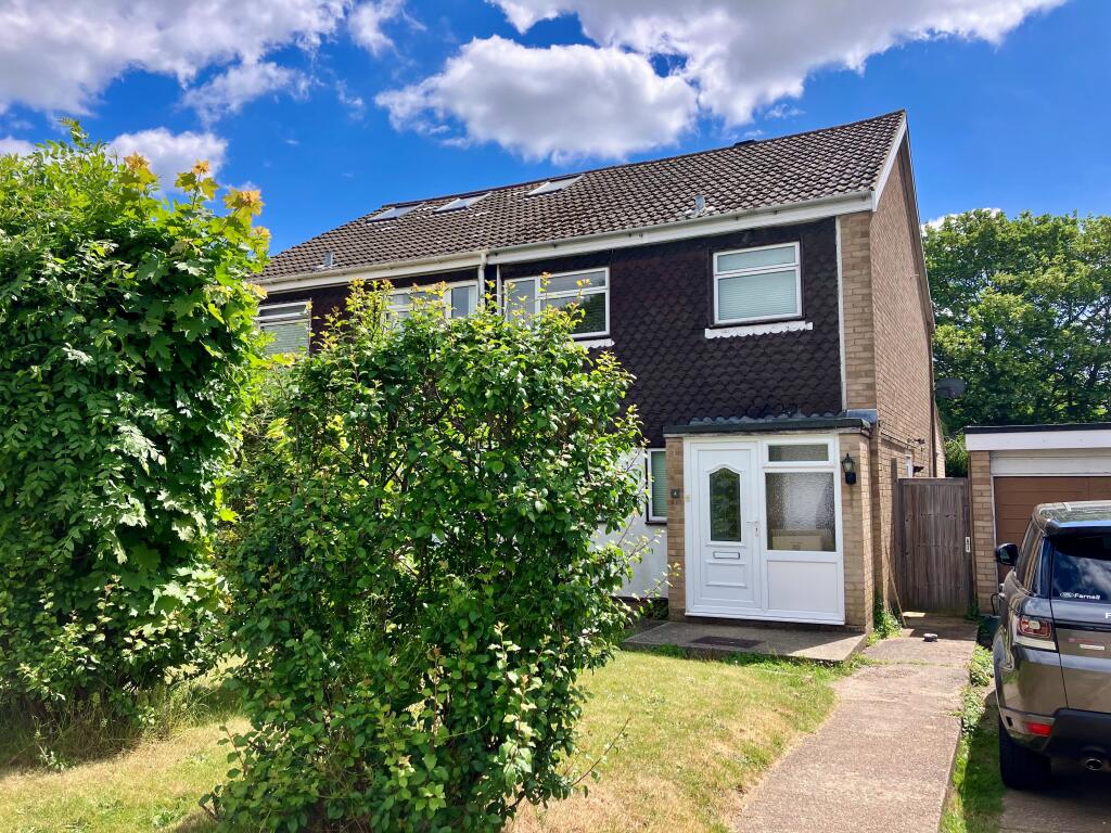 Main image of property: Windridge Close, St Albans, Hertfordshire, AL3 4JP