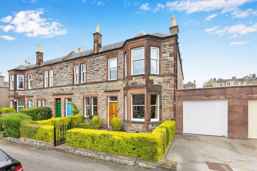 Main image of property: 15 Ross Gardens, Newington, Edinburgh, EH9 3BS