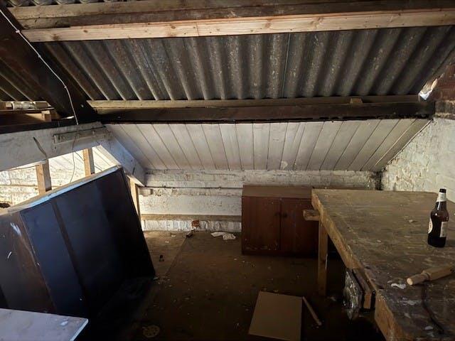 Internal 1.jpg