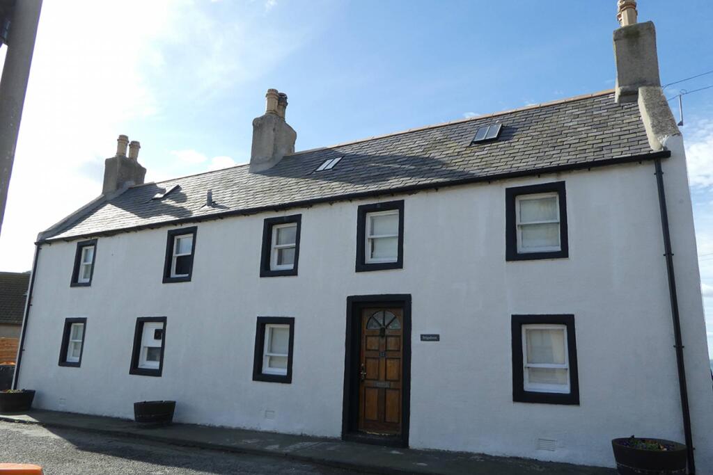 Main image of property: 12 Earls Court, Boddam, Peterhead, AB42 3NX