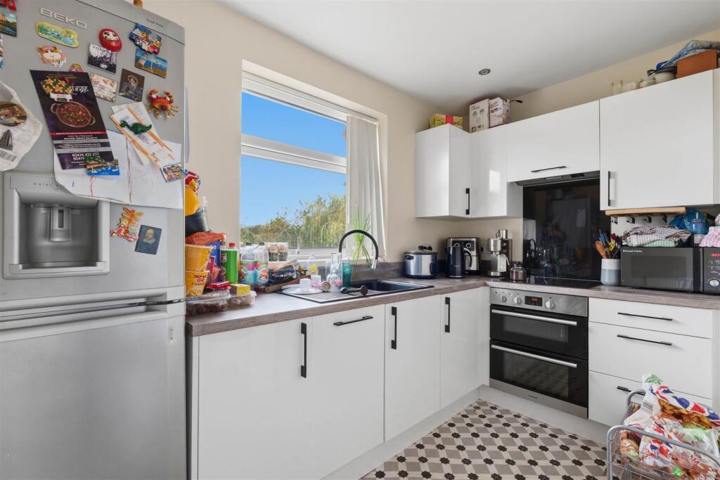 Apartment in Coventry - View 3