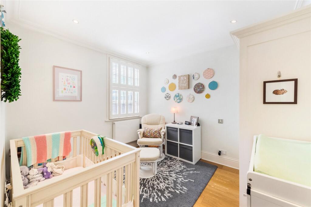 4 bedroom terraced house for rent