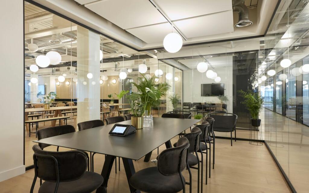 Main image of property: 90 High Holborn, Holborn, London, WC1V 6LJ