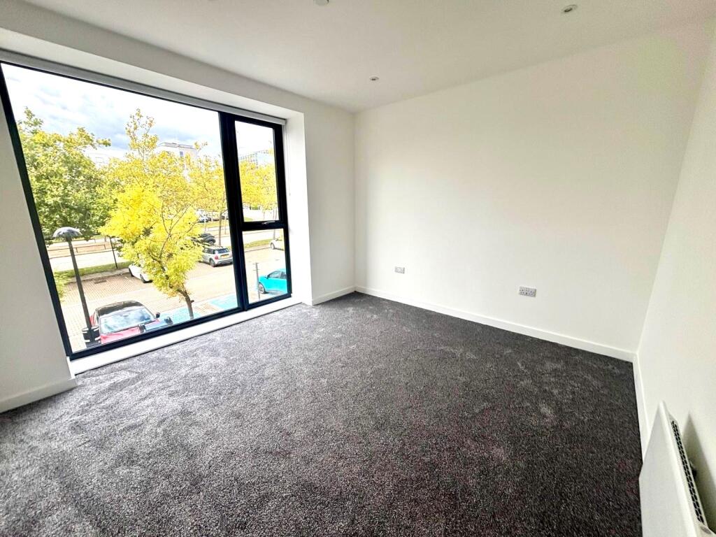 Main image of property: Buckingham court, MK9