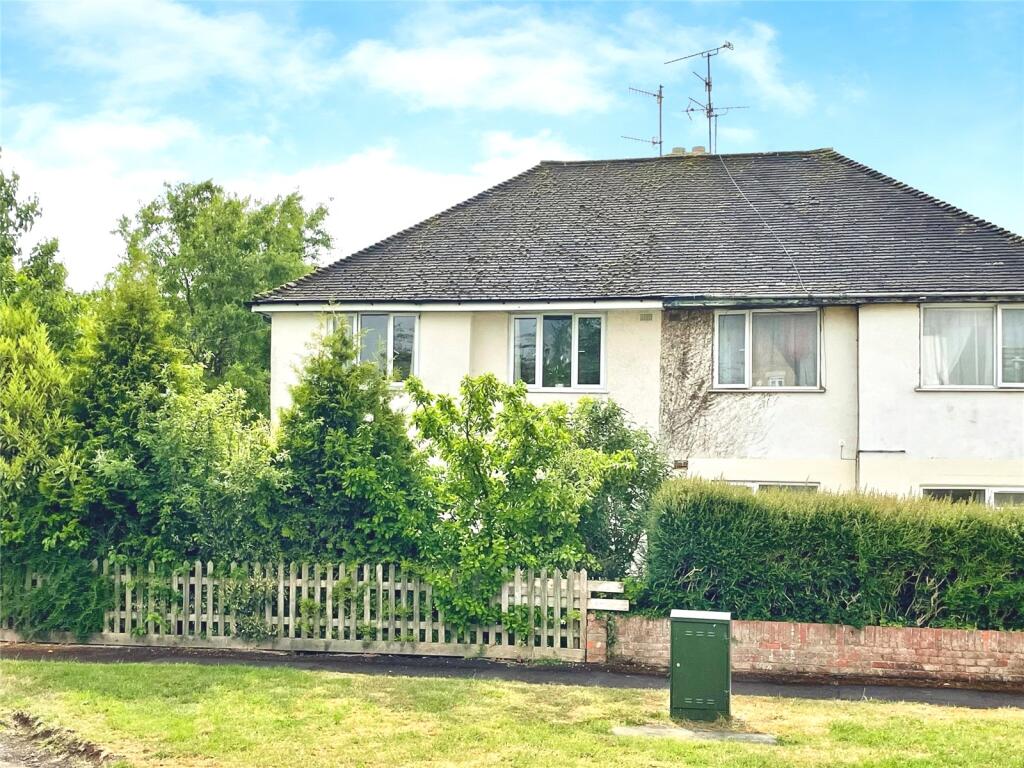 Main image of property: Melmore Gardens, Cirencester, Gloucestershire, GL7