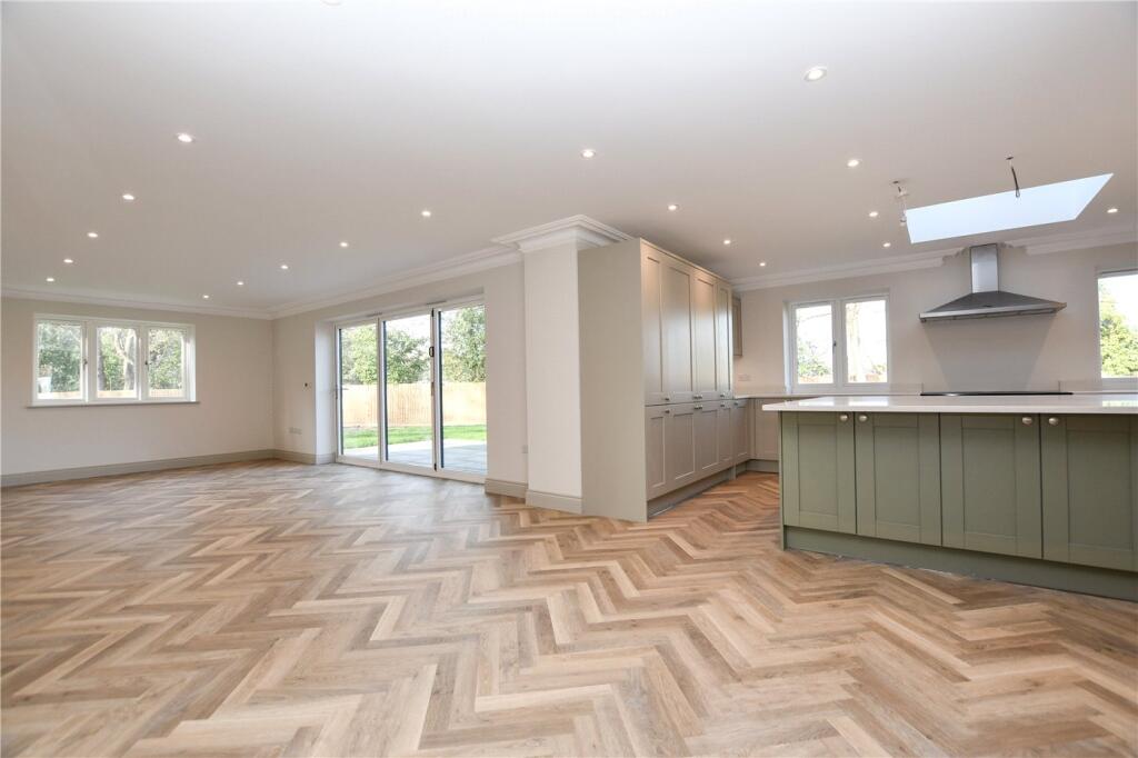 House in Wokingham Without - View 3