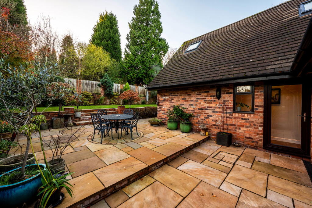 Additional image 34 of Farways, Keepers Gate Close, Sutton Coldfield, B74