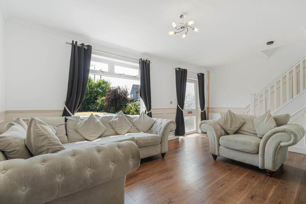 Chestnut Avenue, Doncaster, DN11 - View 5
