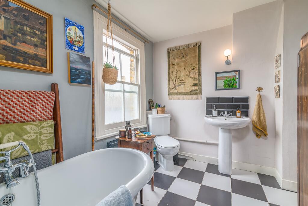 House in Maldon, Burnham-on-Crouch - View 4