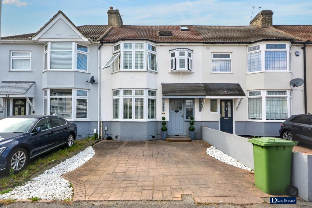 Main image of property: Harwood Avenue, Ardleigh Green, Hornchurch, RM11